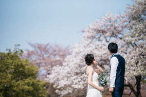 前撮り　洋装　桜　前撮り　東京 カメラマン